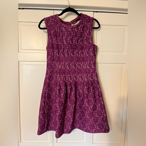 Spring dress, fit and flare purple lace - Picture 2 of 2